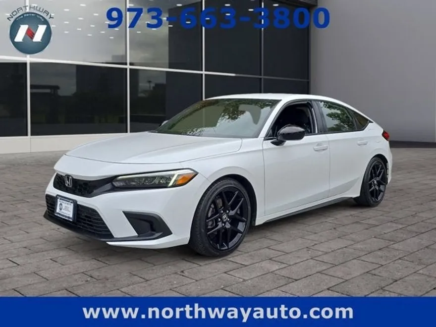2022 Honda Civic Hatchback Sport photo 1