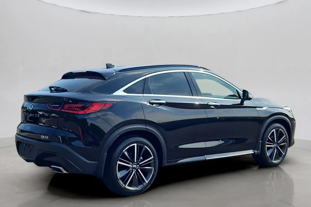 2022 Infiniti QX55 Essential photo 1