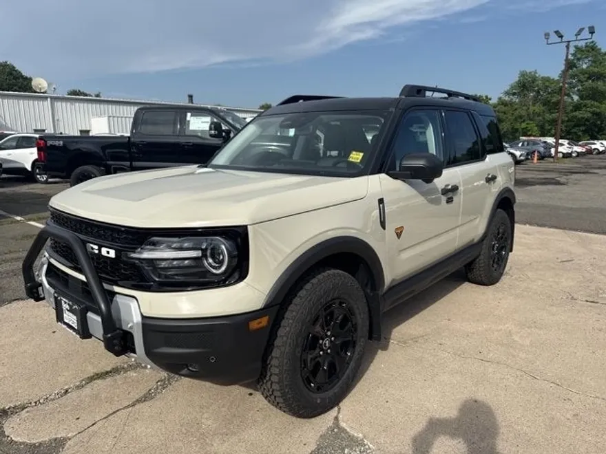 2025 Ford Bronco Sport Badlands photo 1
