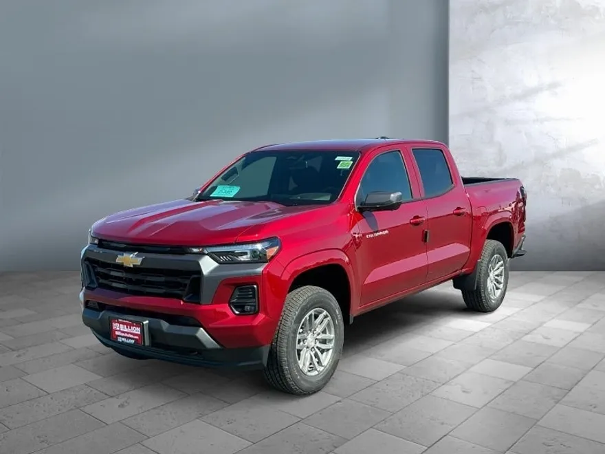 2026 Chevrolet Colorado LT photo 1