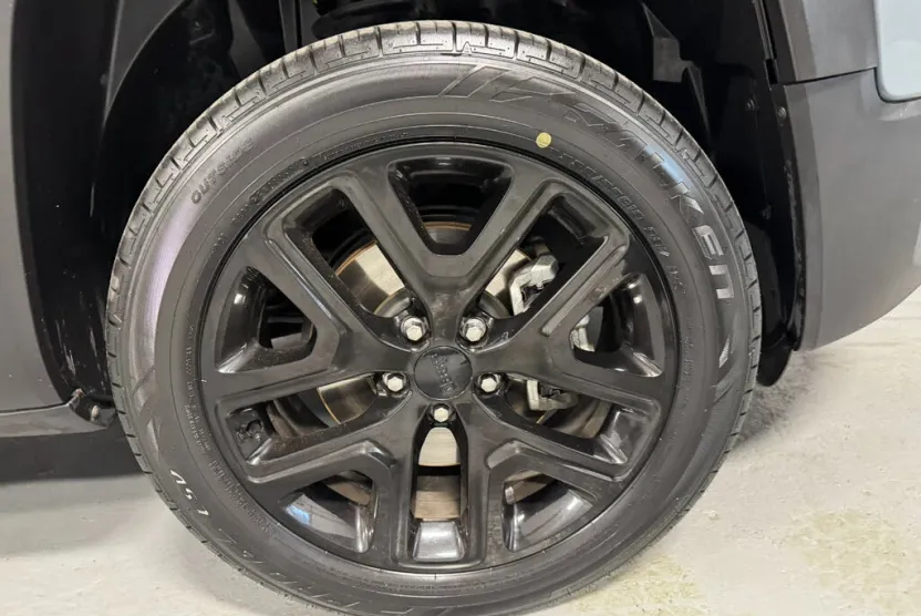 2017 Jeep Renegade Latitude North Edition photo 1