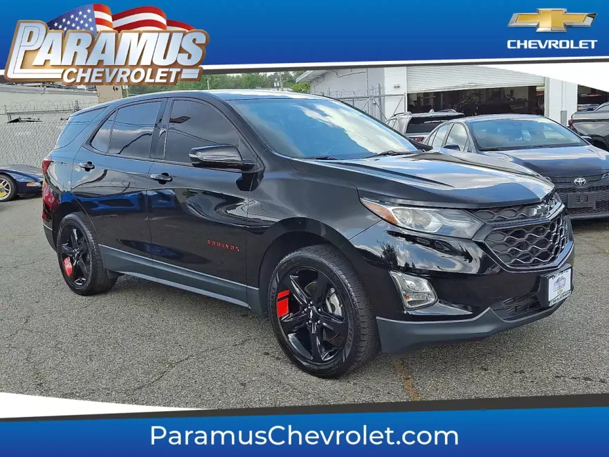 2019 Chevrolet Equinox LT photo 1