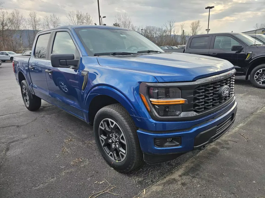 2025 Ford F-150 STX photo 1