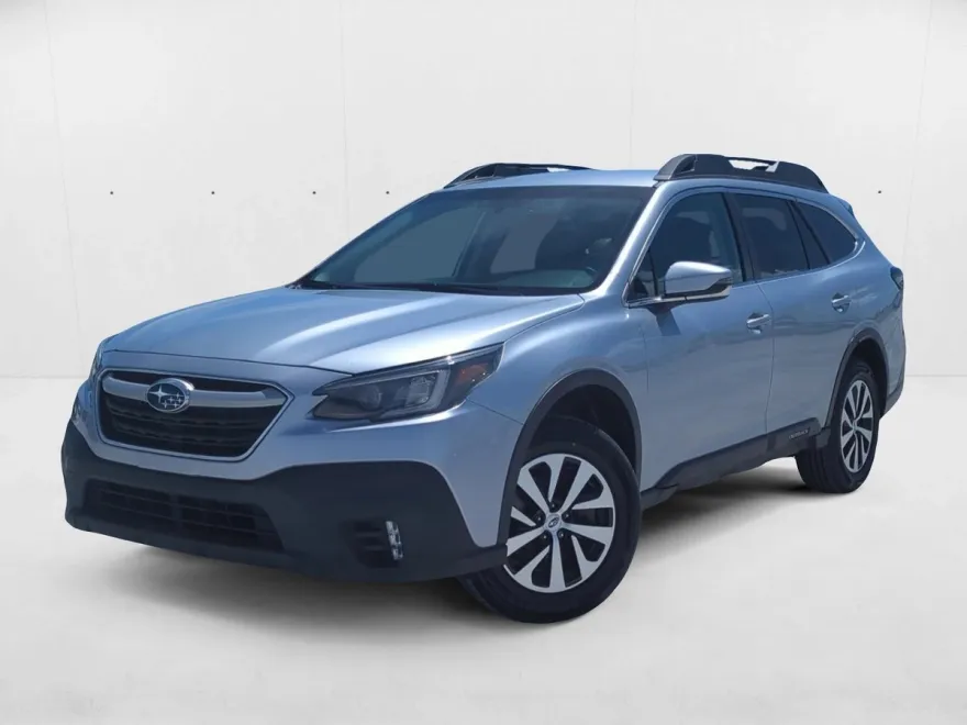 2022 Subaru Outback Premium photo 1