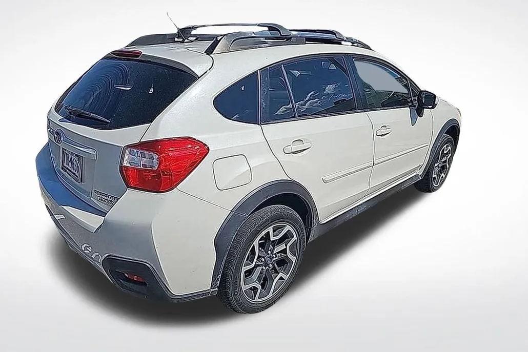 2017 Subaru Crosstrek 2.0i Premium photo 1