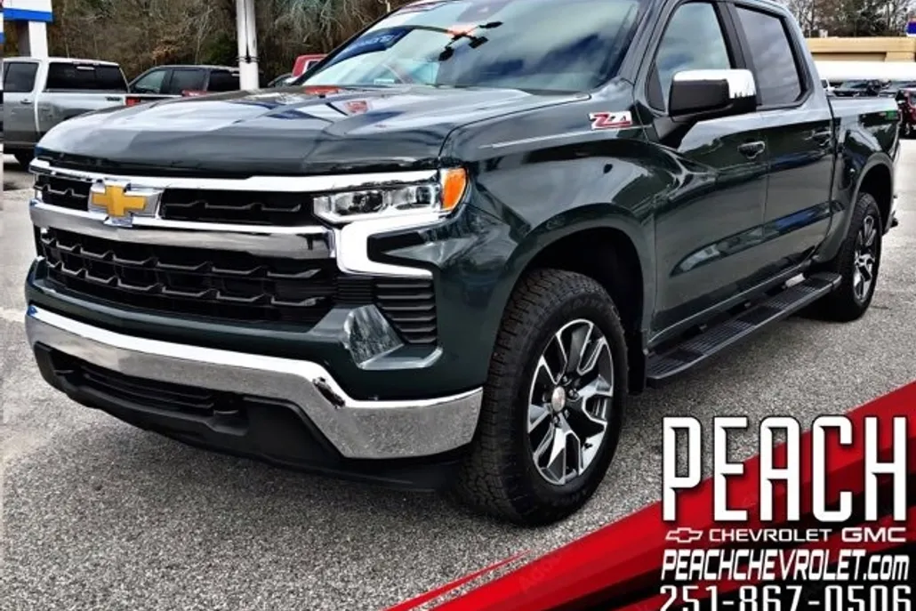 2025 Chevrolet Silverado 1500 LT photo 1