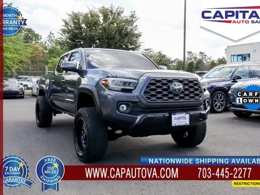 2021 Toyota Tacoma SR5 photo 1