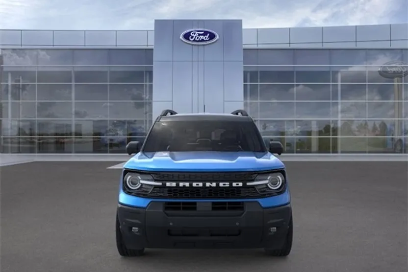 2025 Ford Bronco Sport Outer Banks photo 1