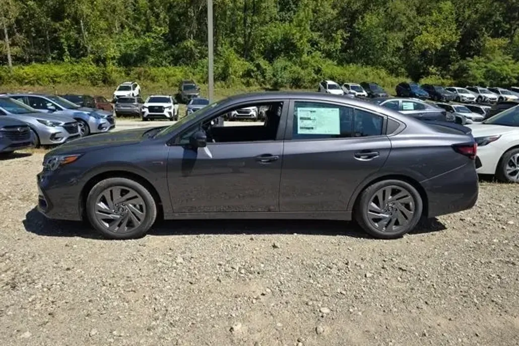 2025 Subaru Legacy Sport photo 1