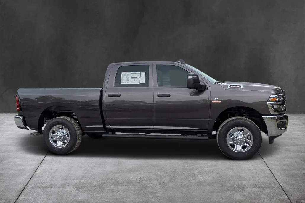 2025 Ram 2500 Tradesman photo 1