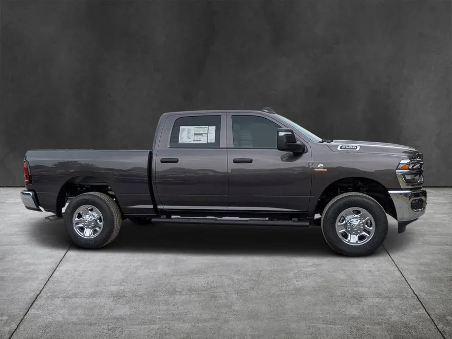 2025 Ram 2500 Tradesman photo 1