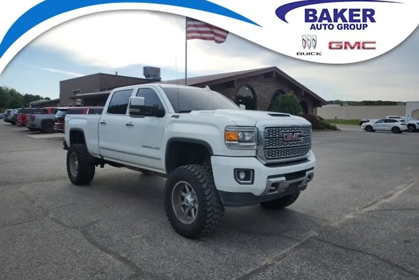 2018 Gmc Sierra 2500 HD Denali photo 1