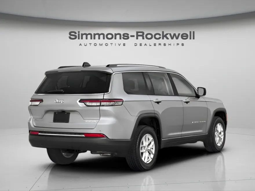2024 Jeep Grand Cherokee Altitude photo 1
