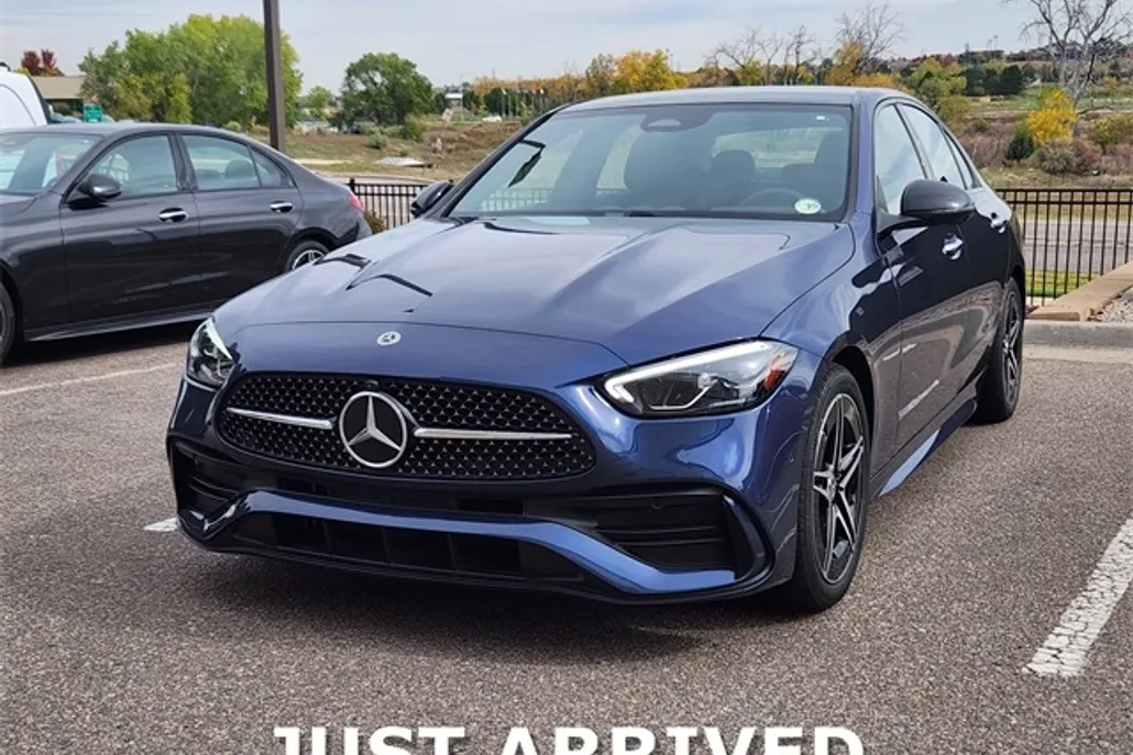 2025 Mercedes Benz C 300 4MATIC photo 1