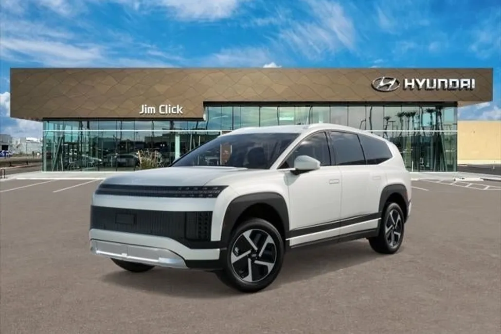 2026 Hyundai Ioniq SE photo 1