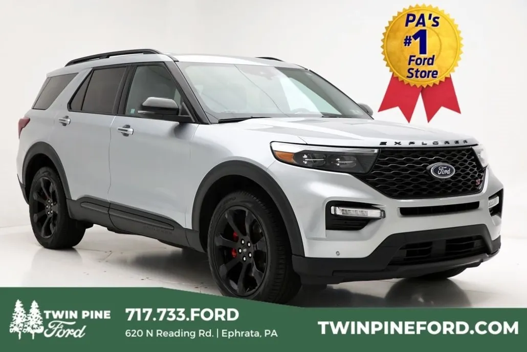 2024 Ford Explorer ST photo 1