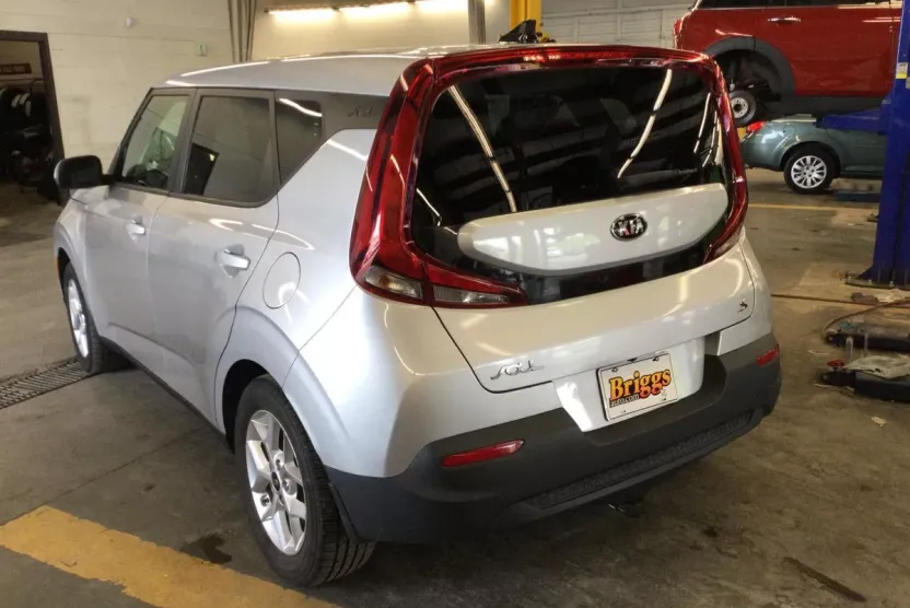 2020 Kia Soul S photo 1