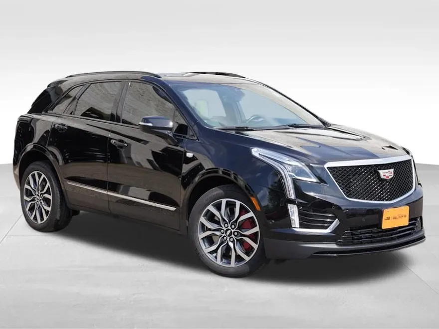 2023 Cadillac XT5 Sport photo 1