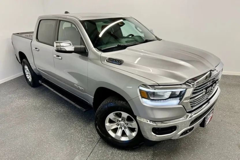 2023 Ram 1500 Laramie photo 1