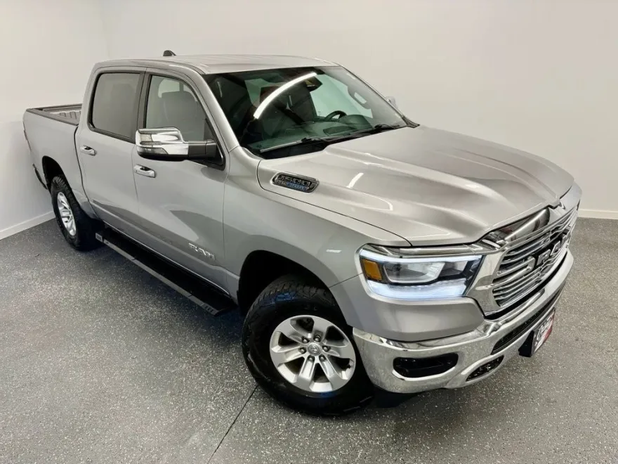 2023 Ram 1500 Laramie photo 1