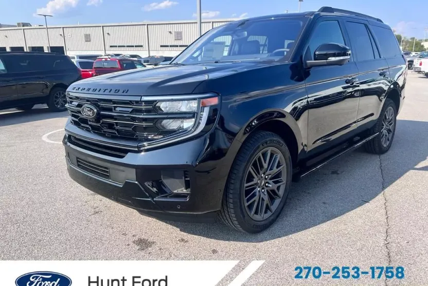 2025 Ford Expedition Platinum photo 1