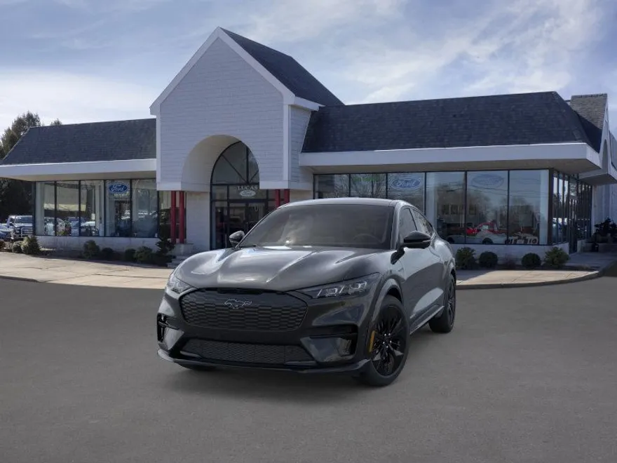 2025 Ford Mustang Mach-E GT photo 1