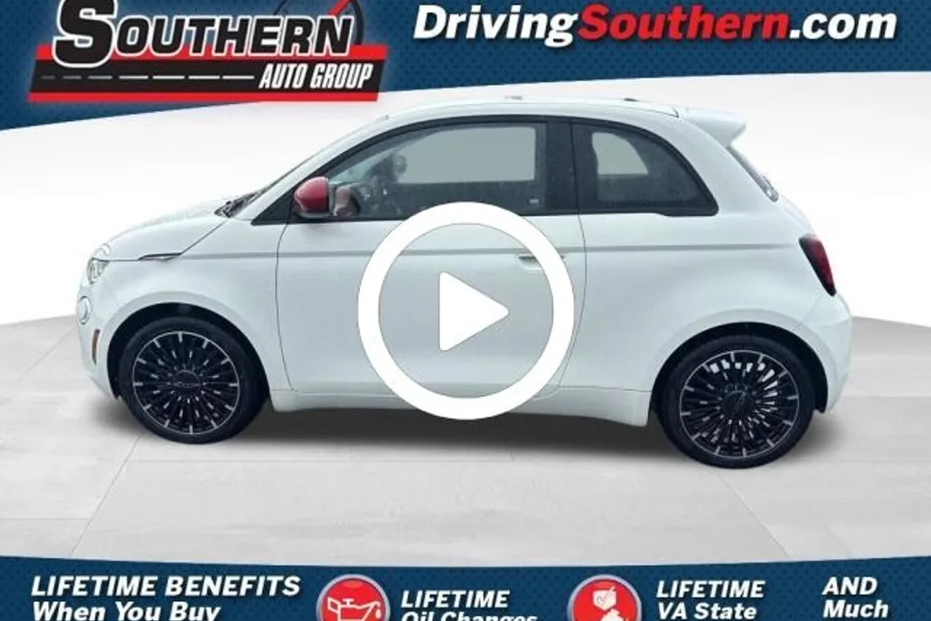 2024 Fiat 500e Red photo 1
