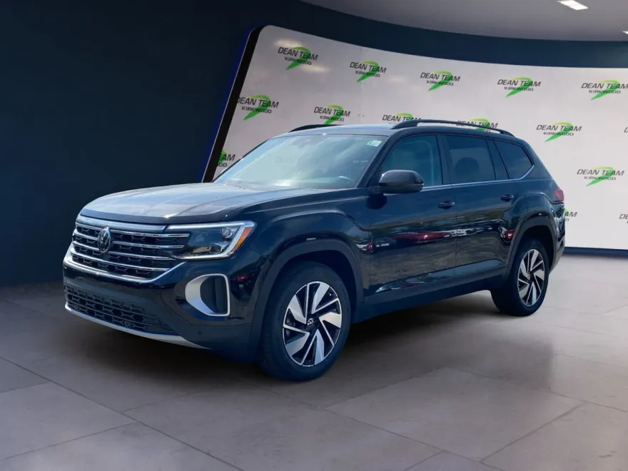 2026 Volkswagen Atlas SE Technology photo 1