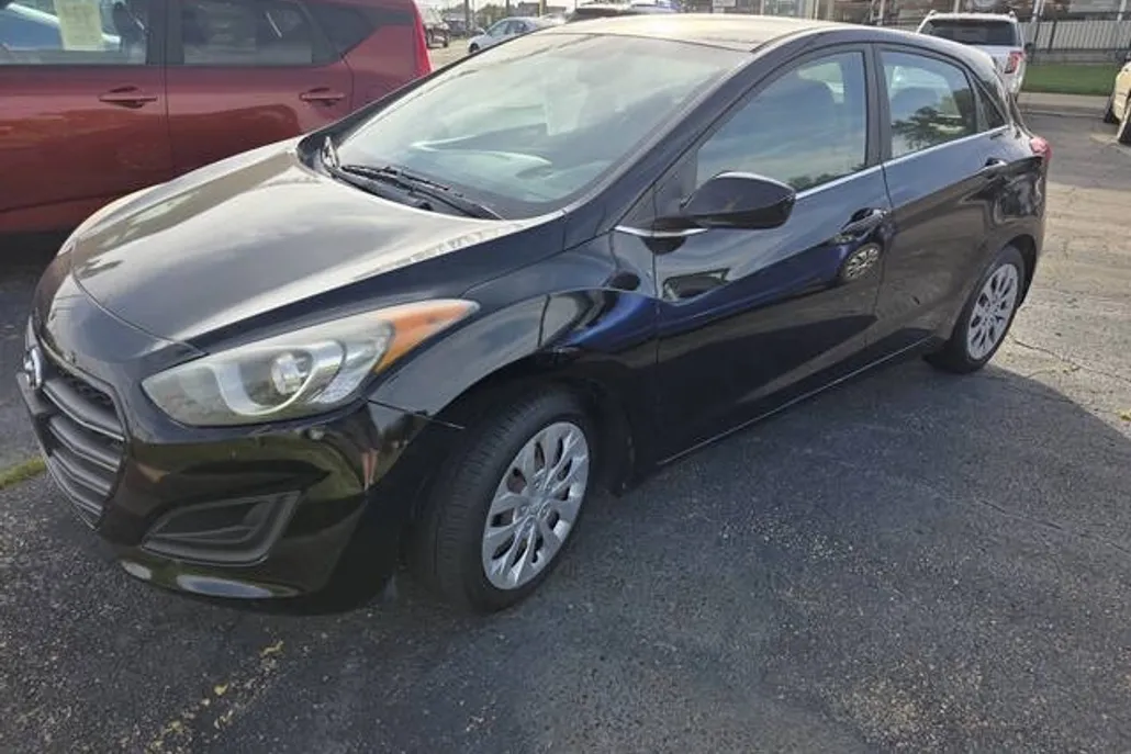 2016 Hyundai Elantra GT photo 1