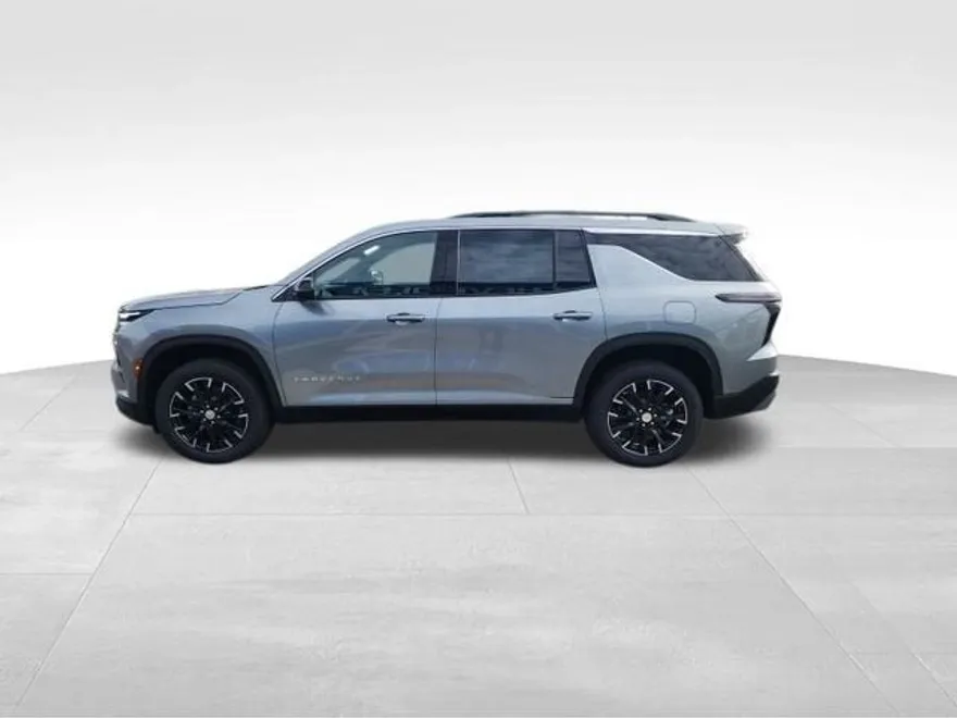 2026 Chevrolet Traverse photo 1