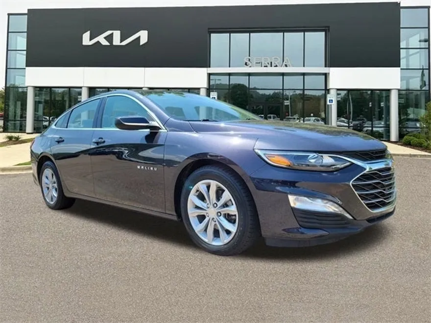 2023 Chevrolet Malibu 1LT photo 1