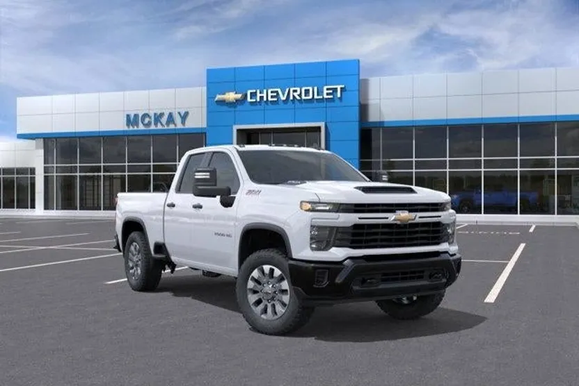2026 Chevrolet Silverado 2500HD Custom photo 1
