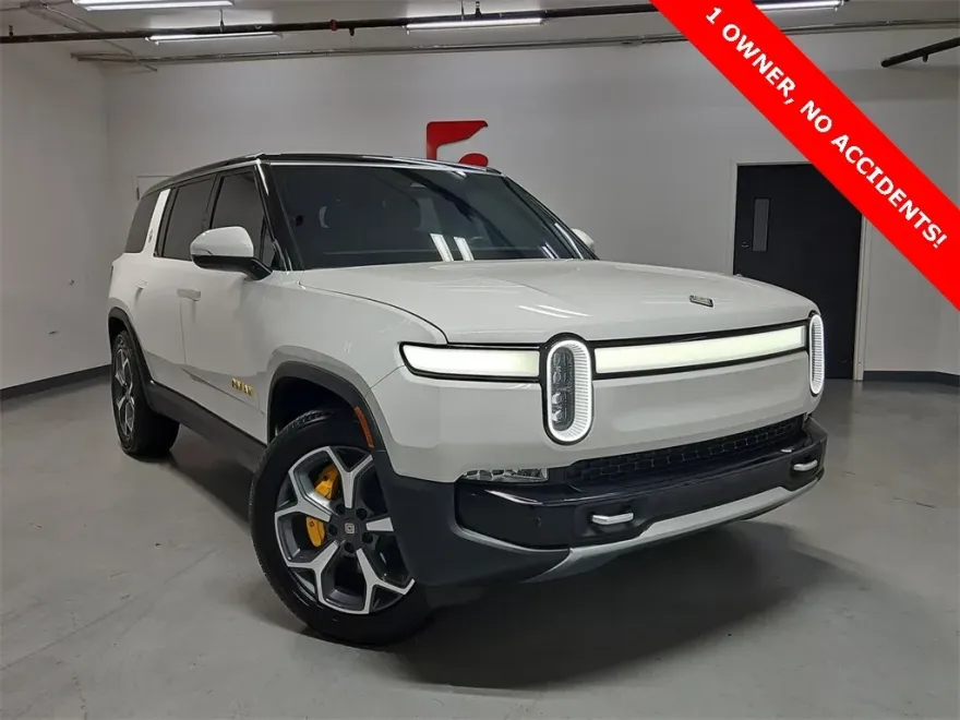 2023 Rivian R1S Adventure photo 1