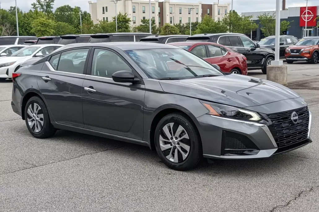 2025 Nissan Altima 2.5 S photo 1
