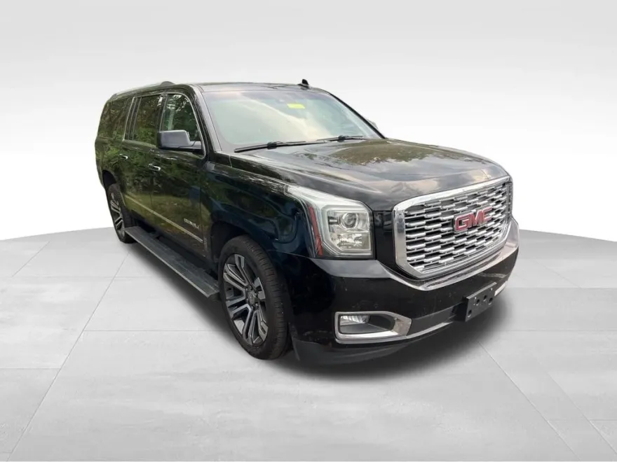 2018 Gmc Yukon XL Denali photo 1