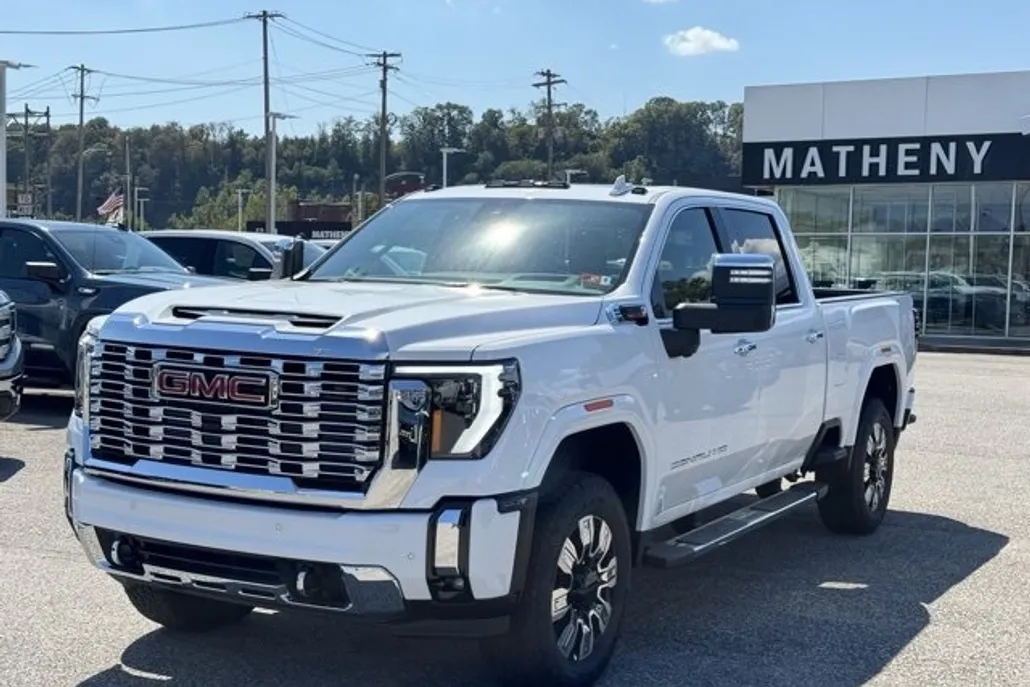 2026 Gmc Sierra 3500 HD Denali photo 1
