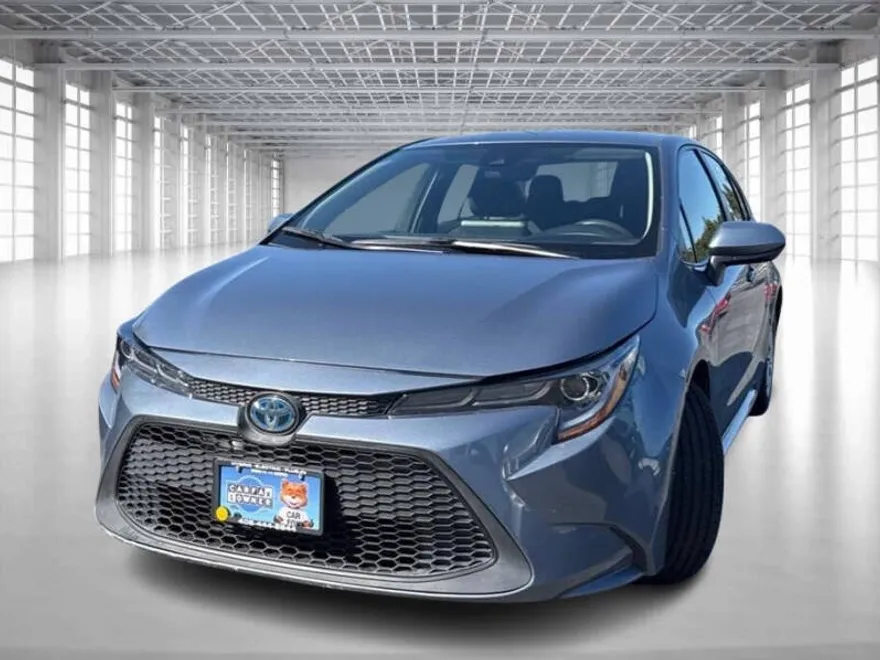2022 Toyota Corolla Hybrid LE photo 1