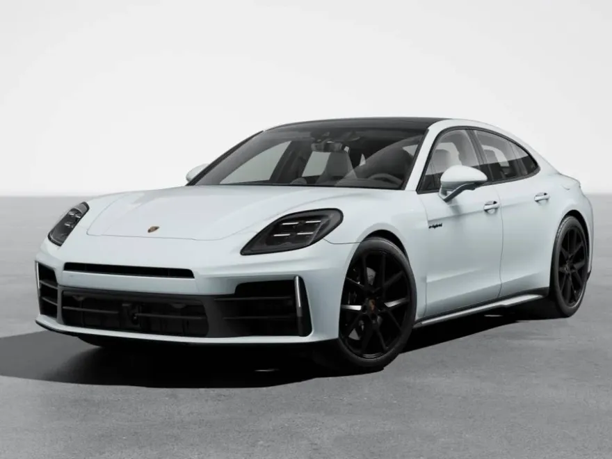 2026 Porsche Panamera 4 E-Hybrid photo 1
