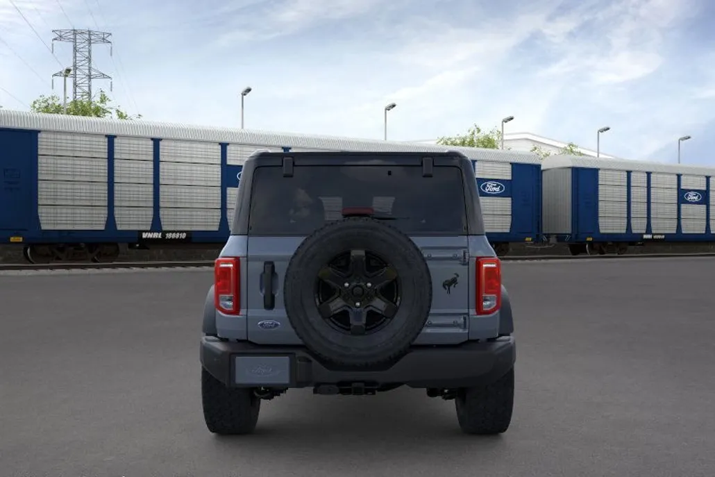 2025 Ford Bronco Big Bend photo 1