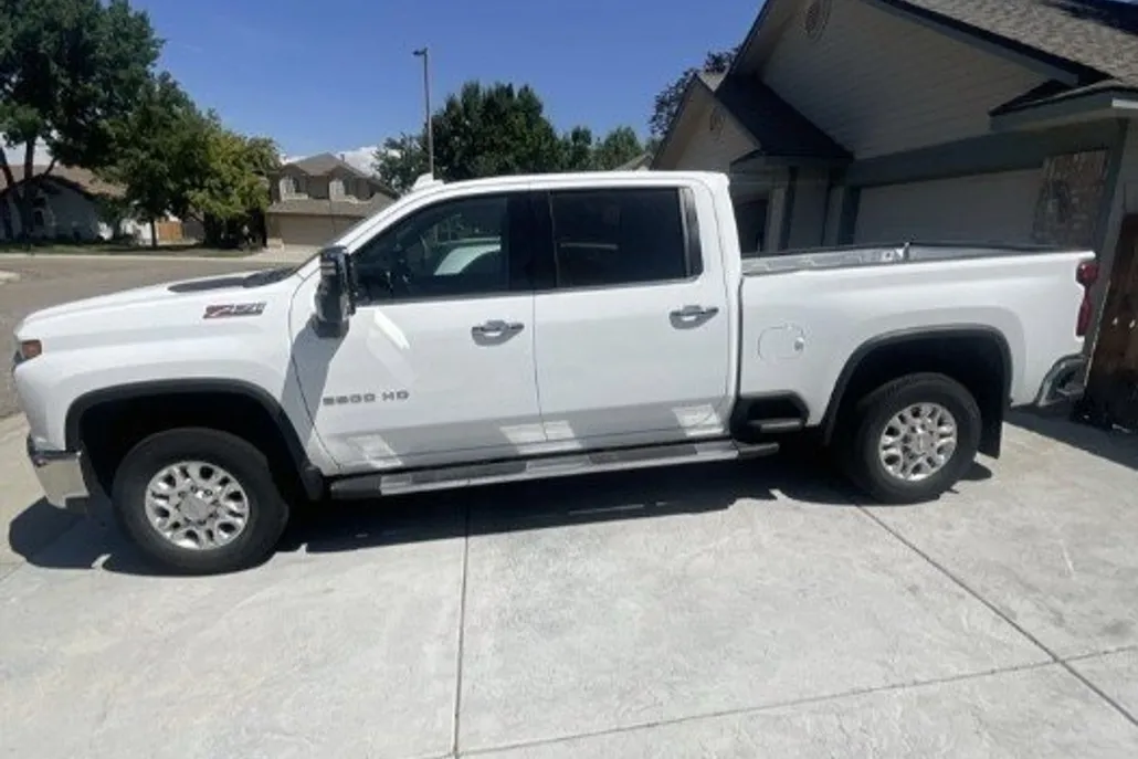 2020 Chevrolet Silverado 2500HD LTZ photo 1