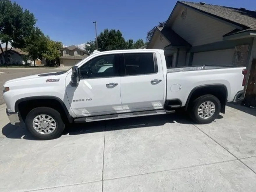 2020 Chevrolet Silverado 2500HD LTZ photo 1