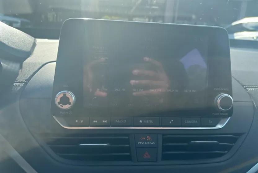 2019 Nissan Altima 2.5 SV photo 1