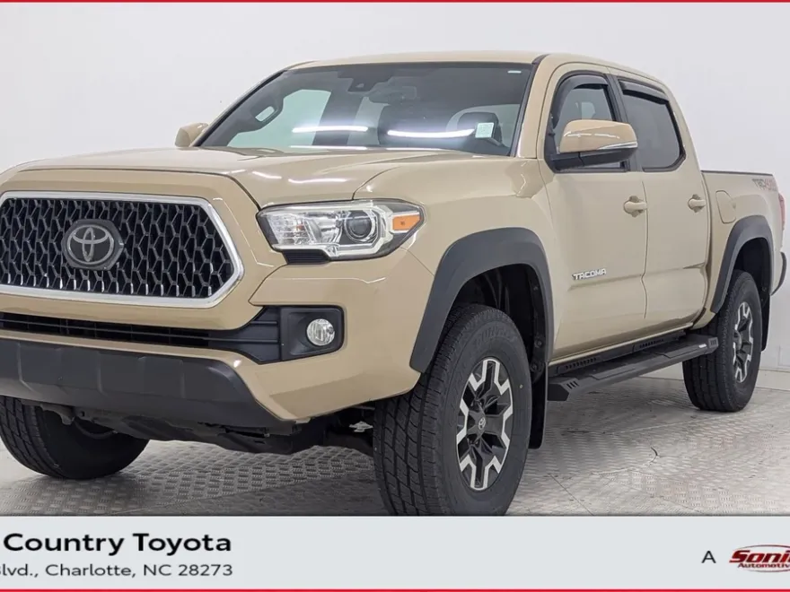 2018 Toyota Tacoma TRD photo 1