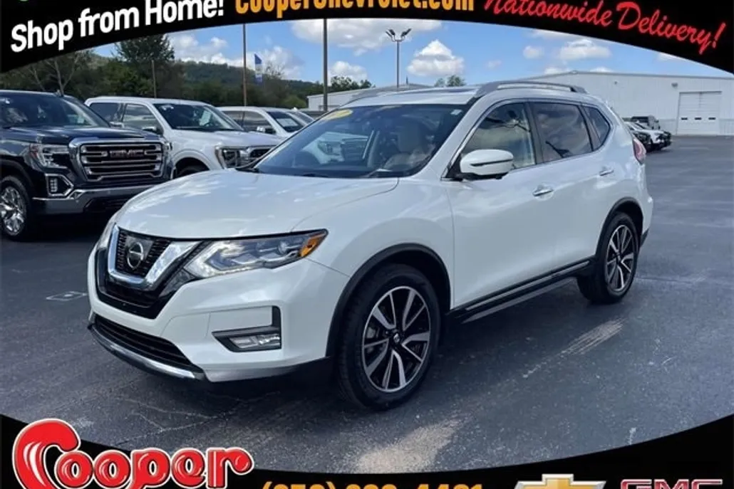 2017 Nissan Rogue SL photo 1