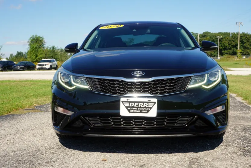 2020 Kia Optima LX SE photo 1