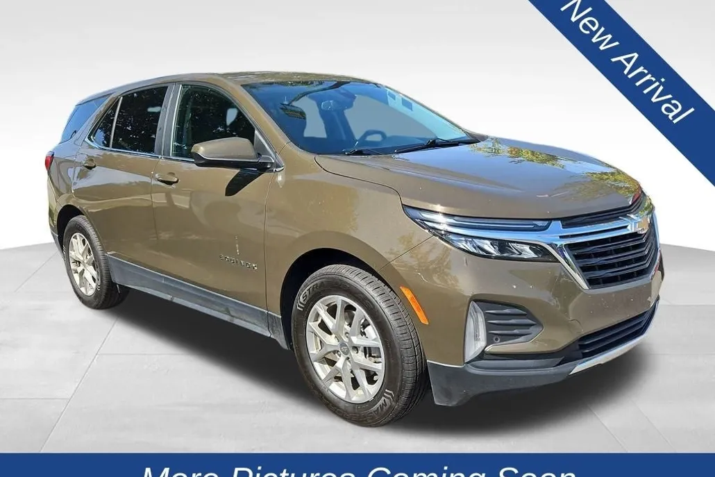 2024 Chevrolet Equinox LT photo 1