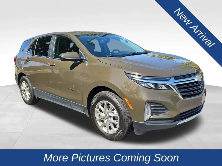 2024 Chevrolet Equinox LT photo 1