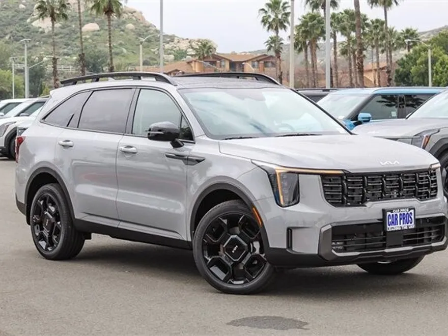 2025 Kia Sorento X-Line EX photo 1