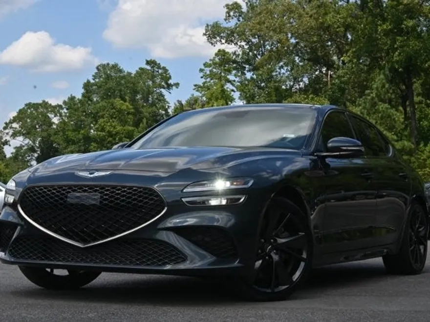2023 Genesis G70 3.3T photo 1