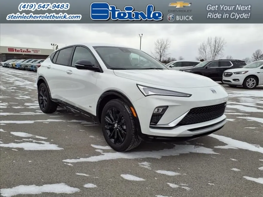 2025 Buick Envista ST photo 1
